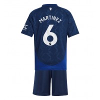 Manchester United Lisandro Martinez #6 Bortedraktsett Barn 2024-25 Kortermet (+ Korte bukser)